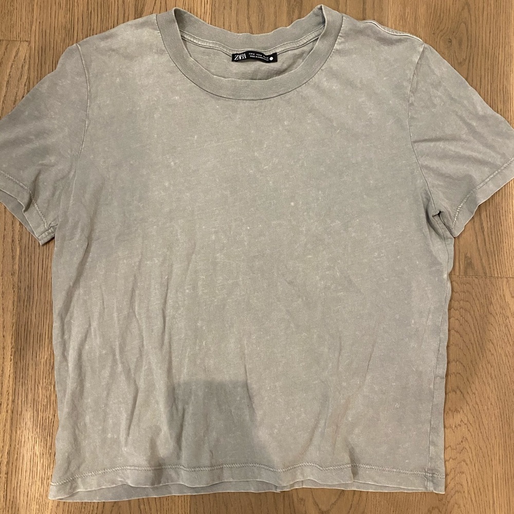 ZARA Basics Grey Acid Wash T-Shirt